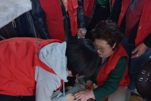 용인특례시 처인구 이동읍 사회보장협, 홀로 어르신 이불 수거 세탁한 '착한 손길'