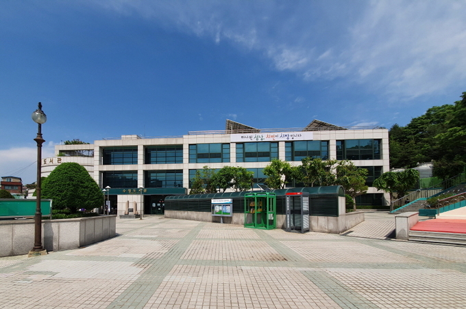  성남 수정도서관