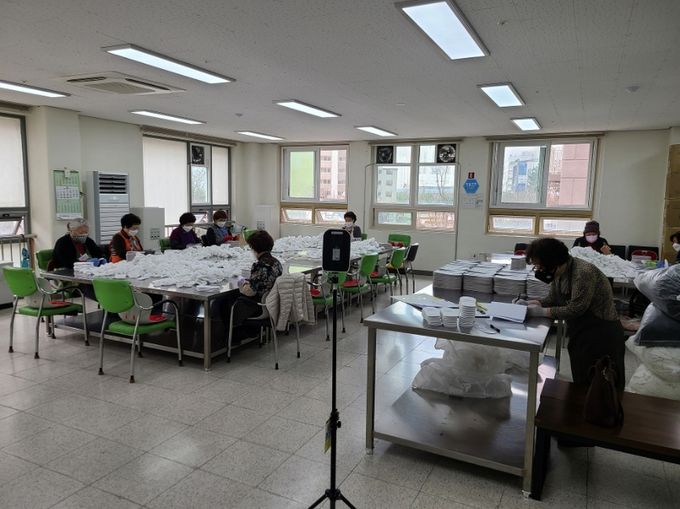 노인일자리 및 사회활동지원사업