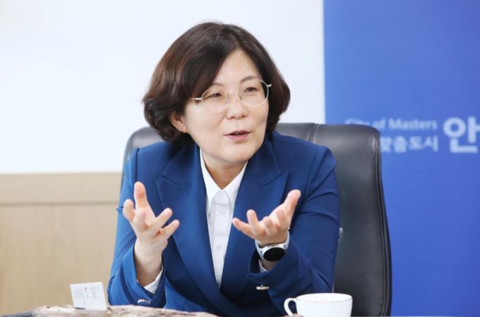 김보라 안성시장