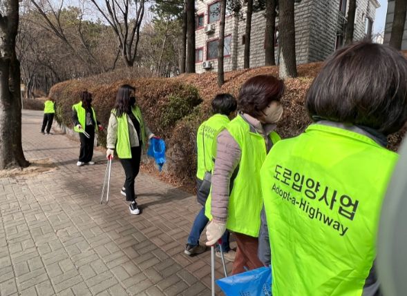 수원시 장안구 정자3동 행정복지센터, 새봄맞이 대청소 진행