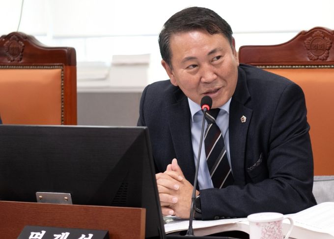 경기도의회 도시환경위원회 명재성 의원(더불어민주당, 고양5)