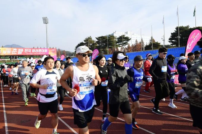 ‘2025 남원춘향 전국마라톤대회’ 역대 최대 규모 7,000여명 참가 속 성황리 마무리