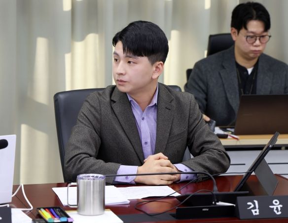 김윤환 의원(더불어민주당)