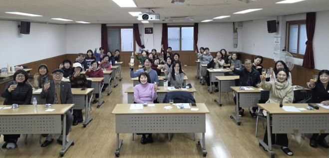 수원시 팔달구 우만2동 주민자치회, 재능기부 '쏙쏙특강' 개최