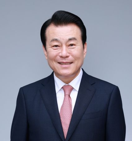 신임 운영위원장 고상구