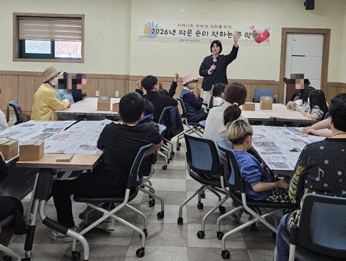 수원시 장안구 조원1동 지역사회보장협의체, ‘작은 손이 전하는 큰 안부’ 추진