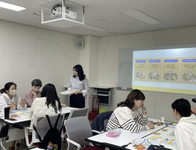시흥시인재양성재단 배곧너나들이센터, 지역 마을강사 역량 강화 '너나들이샘 성장학교' 성료